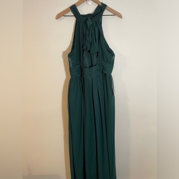 NWT Azazie Emerald Green Bridesmaids Maxi Dress Size A14 Halter Neckline Keyhole - Picture 7 of 15